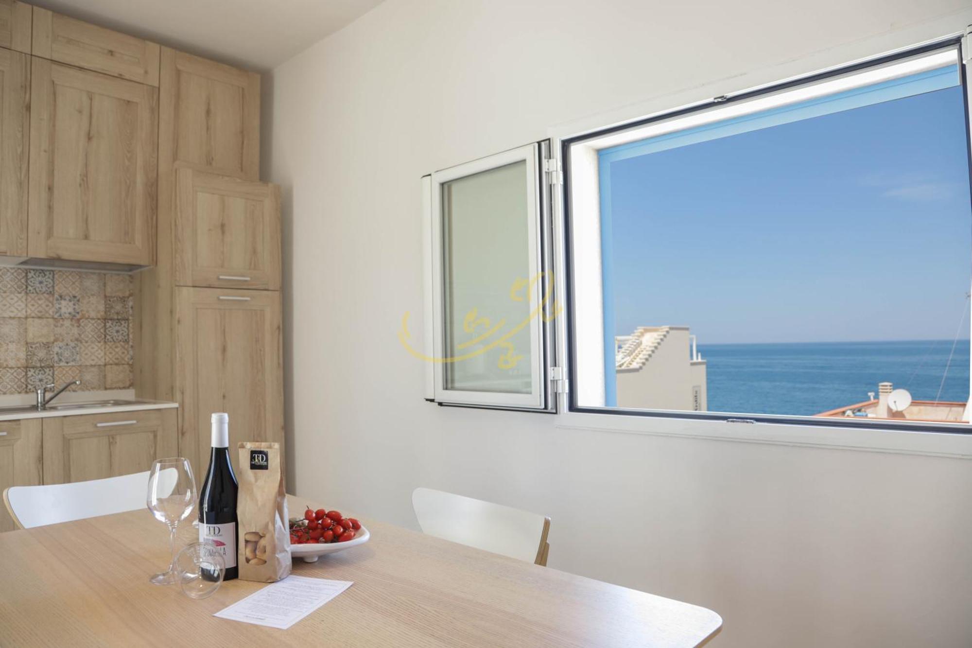 ポリニャーノ・ア・マーレ Td Casa Marevino Seaside Terrace With Panoramic Viewsヴィラ エクステリア 写真