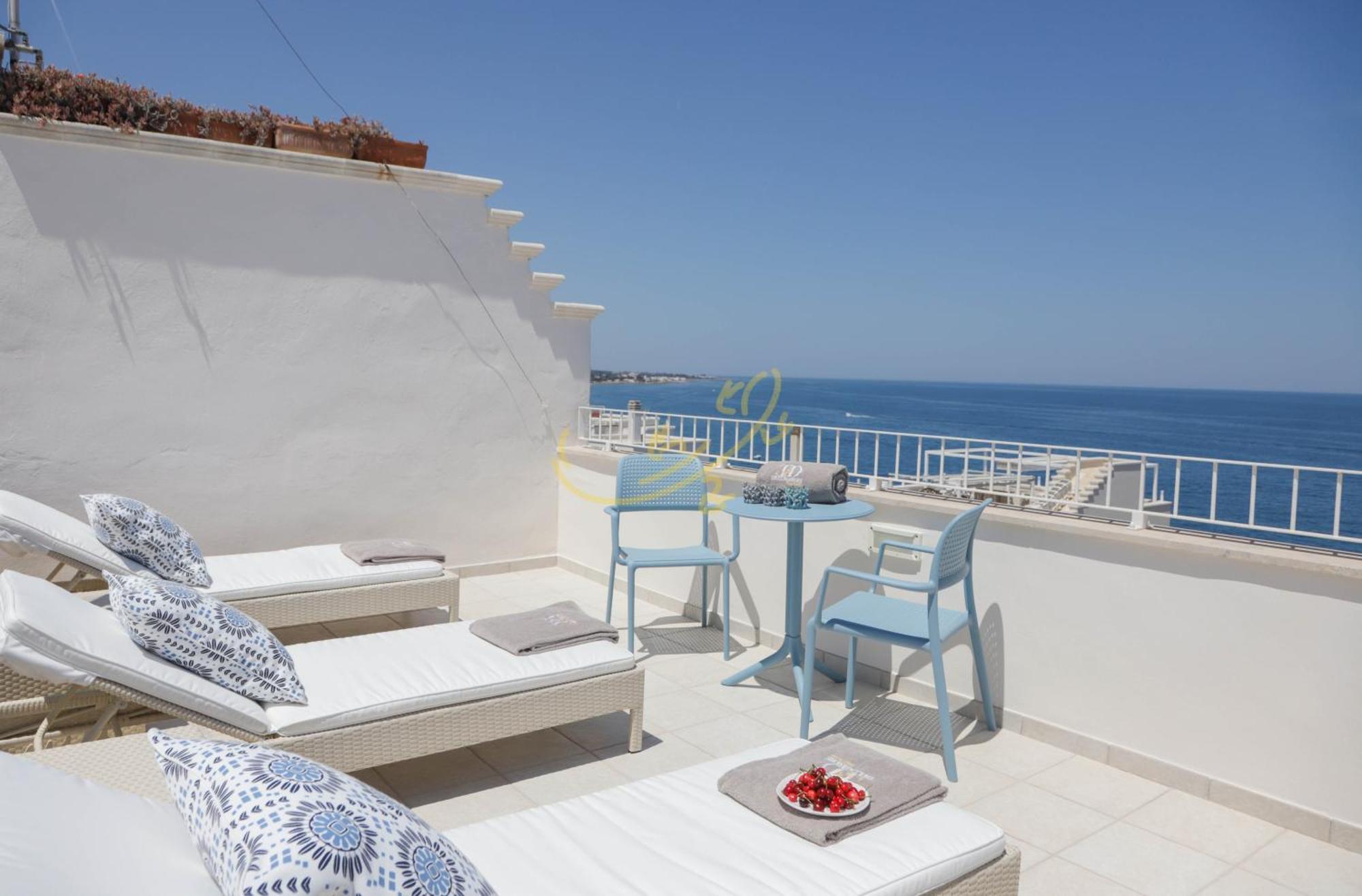 ポリニャーノ・ア・マーレ Td Casa Marevino Seaside Terrace With Panoramic Viewsヴィラ エクステリア 写真